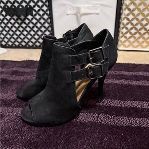 Chinese Laundry Black Peep-Toe Heels